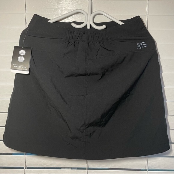 NWT Arctix Active Skort size S - Picture 9 of 9